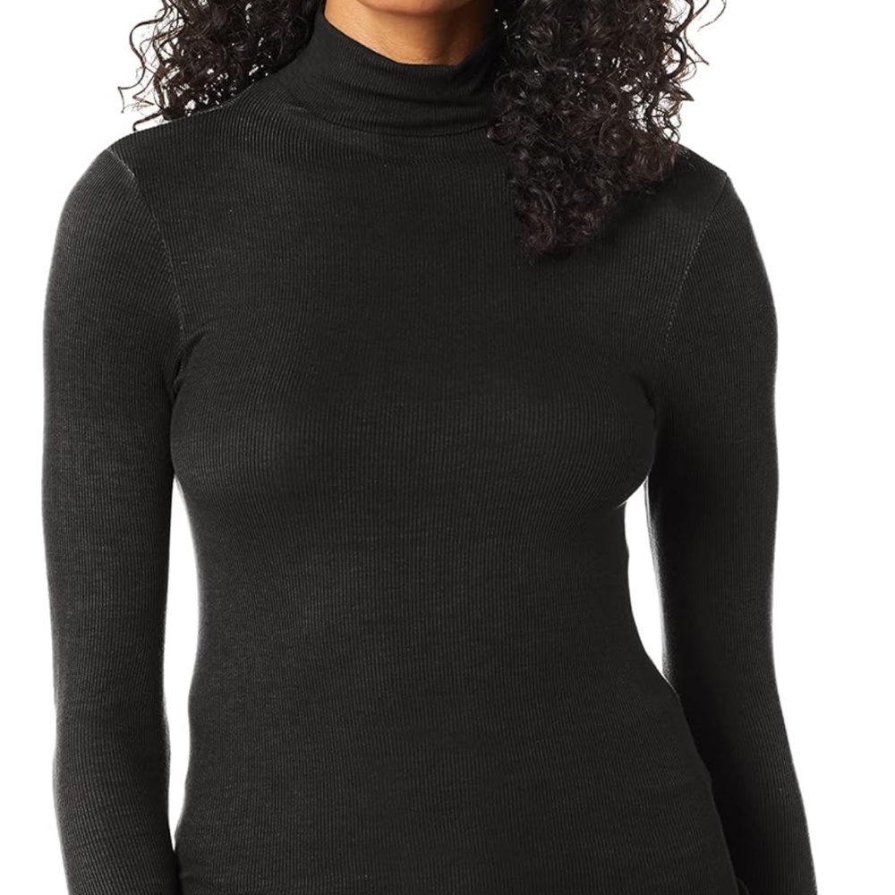 Silk Cashmere Rib Slim Turtleneck in Black Enza Costa
